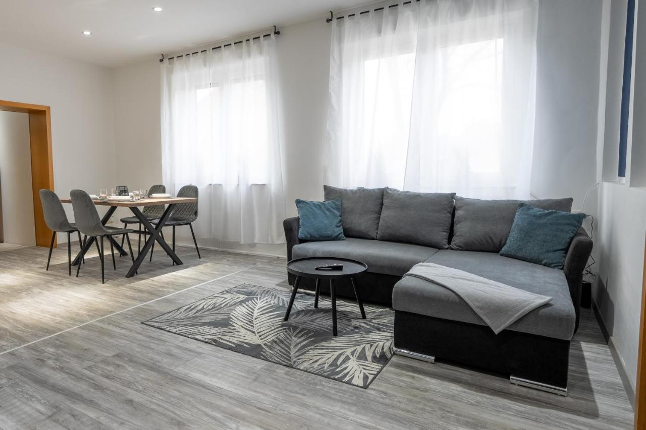 Mira Studioapartments Neu Кастроп-Рауксель Екстер'єр фото