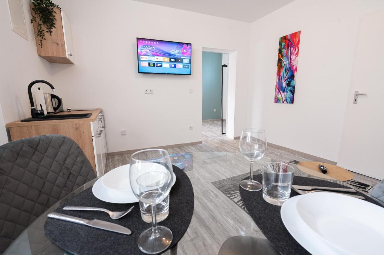 Mira Studioapartments Neu Кастроп-Рауксель Екстер'єр фото